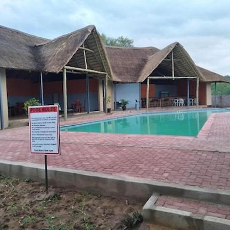 Nkanga Hotel Kasane Εξωτερικό φωτογραφία