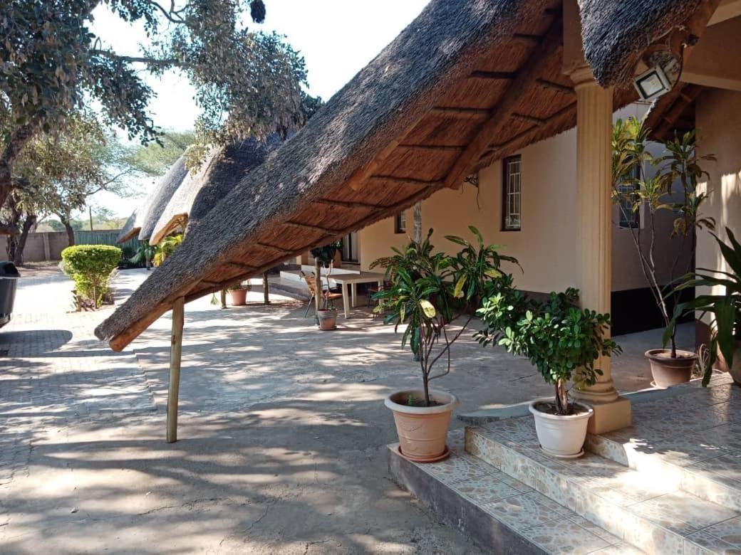 Nkanga Hotel Kasane Εξωτερικό φωτογραφία
