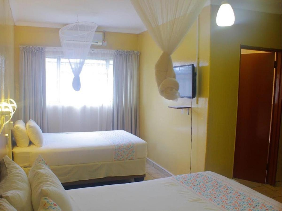 Nkanga Hotel Kasane Εξωτερικό φωτογραφία