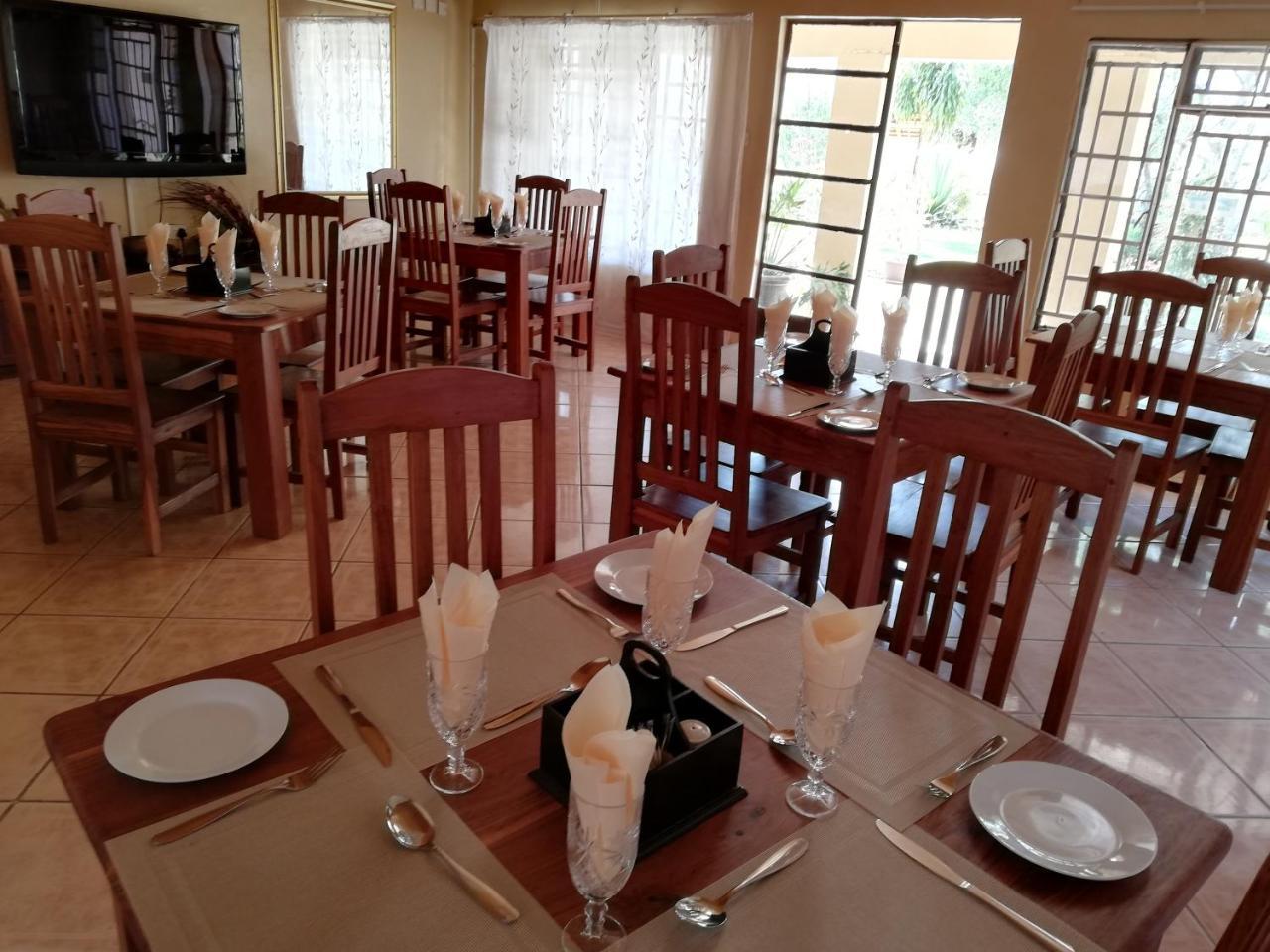 Nkanga Hotel Kasane Εξωτερικό φωτογραφία