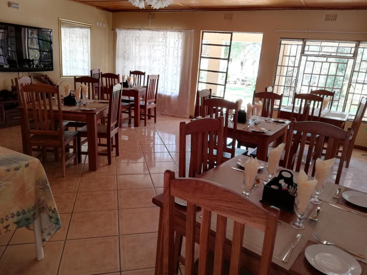 Nkanga Hotel Kasane Εξωτερικό φωτογραφία